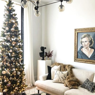 Judy Black Bust Sculpture - image 16 of 17